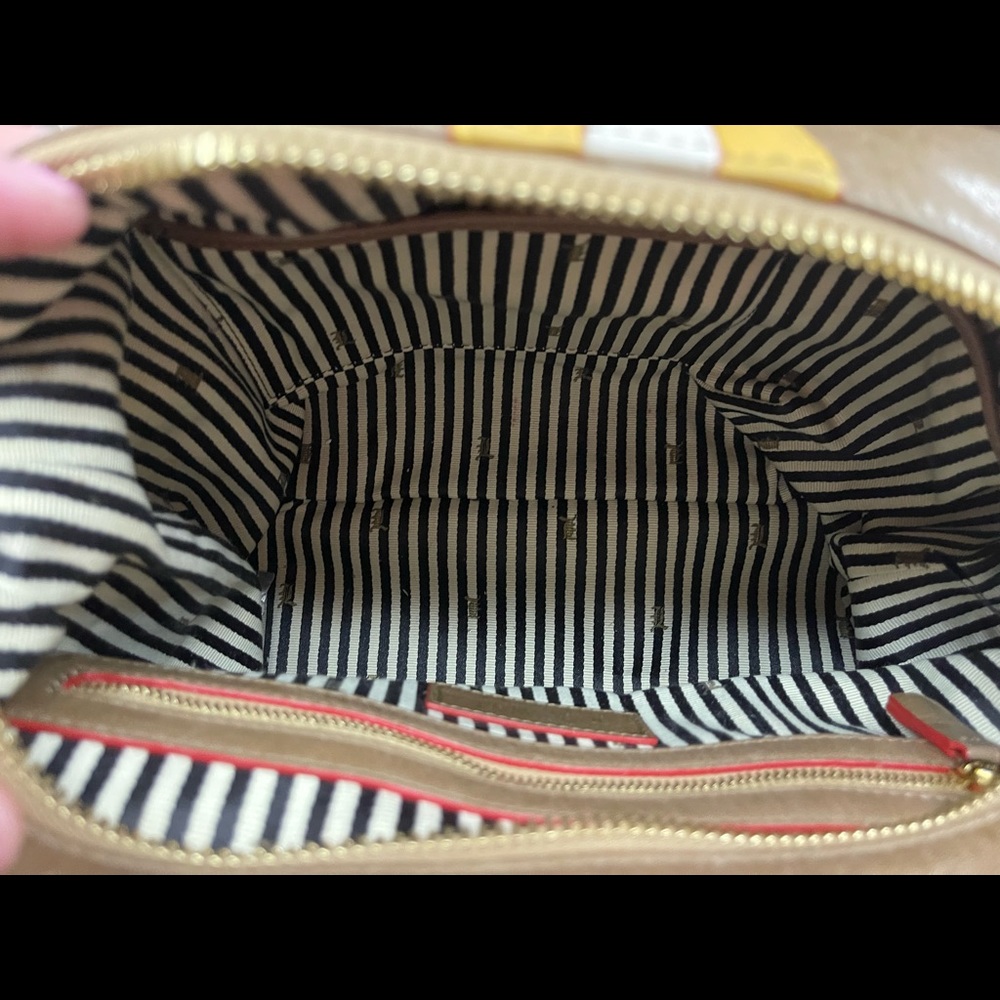 Vintage L.A.M.B. Handbag by Gwen Stefani - Picture 5 of 7